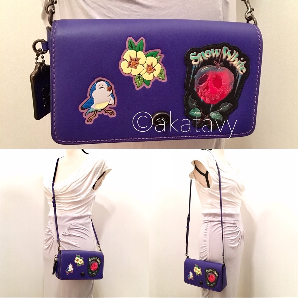 ❗️24 HOUR SALE❗️ Disney X Coach Snow White Purse - Picture 3 of 8